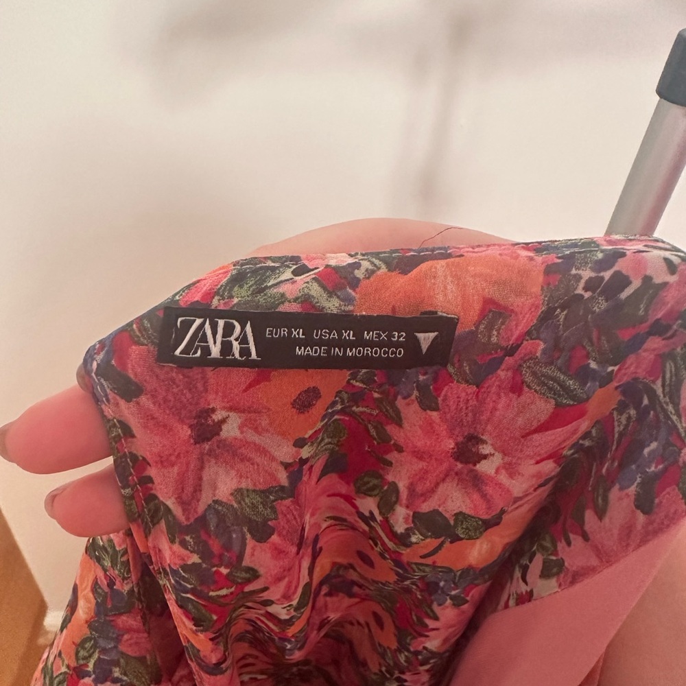 Floral Ruffle Dress - Picture 3 of 3